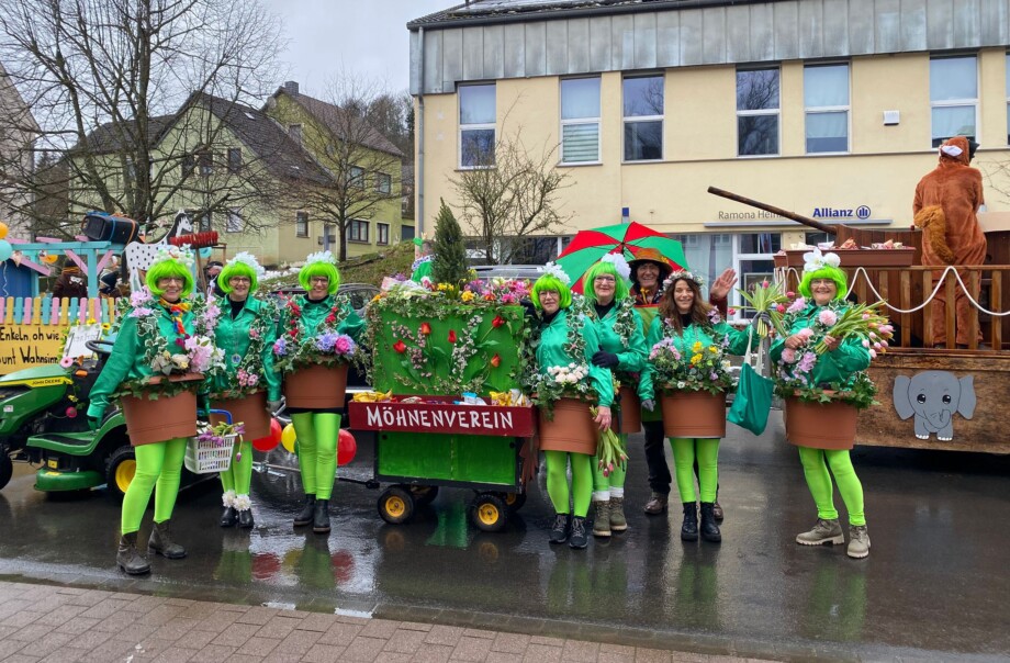 16.02.2026 Rosenmontag - Möhnenverein Waxweiler